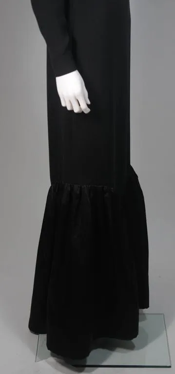 BILL BLASS Black Long Sleeve Silk Gown with Satin Hem Size 8-10