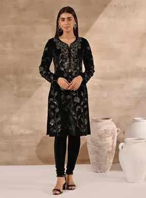 Embroidered Black Floral Velvet Kurta