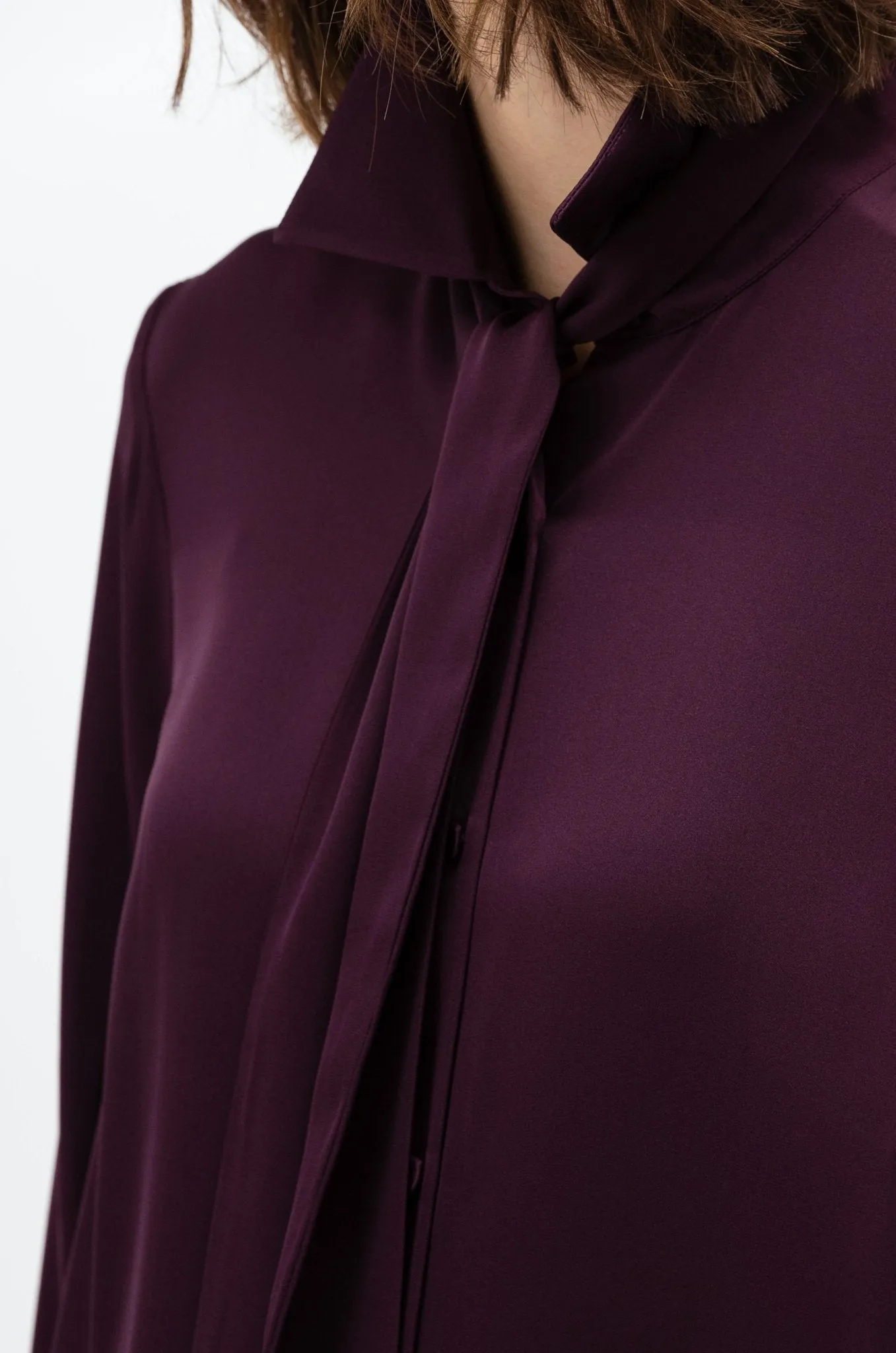 RENEE TIE DETAIL BLOUSE IN STRETCH SILK GEORGETTE