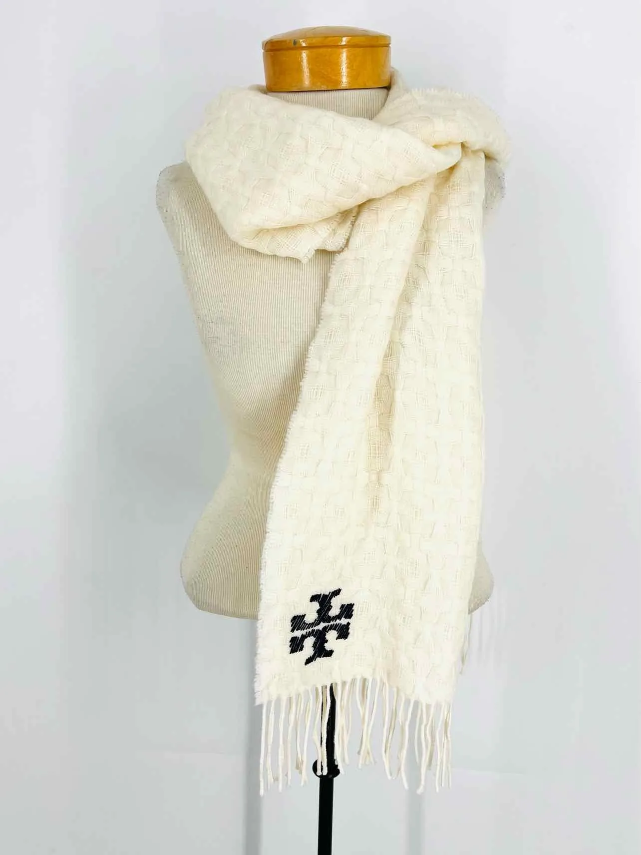 Tory Burch Ivory/Navy Knit Fringe Designer Scarf